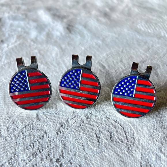 🇺🇸 Set of three American Flag Golf Ball Markers Hat Clip - Picture 1 of 4